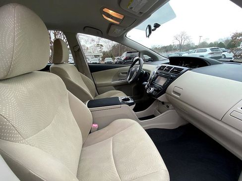 Used 2012 Toyota Prius V Two image 15