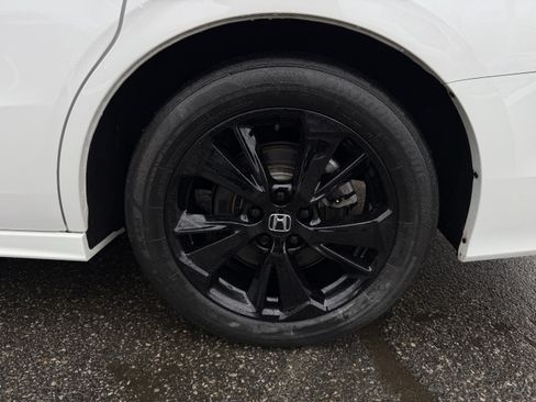 Used 2023 Honda Odyssey Sport image 8