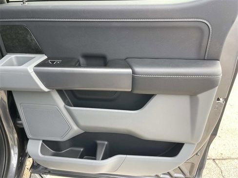 Used 2022 Ford F150 XLT w/ Equipment Group 302A High image 19