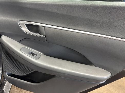 Used 2020 Hyundai Sonata SE FWD image 15