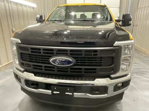 Used 2025 Ford F250 XL w/ 360-Degree Camera Package image 2
