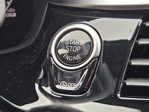 Used 2021 BMW 530i w/ Convenience Package image 23