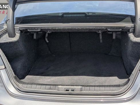 Used 2022 Nissan Maxima SV w/ Floor Mat Group FWD image 11