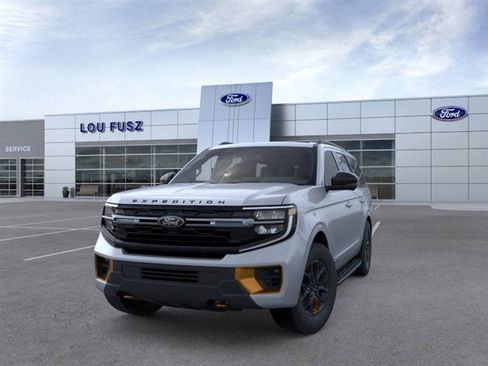 New 2026 Ford Expedition Tremor image 3