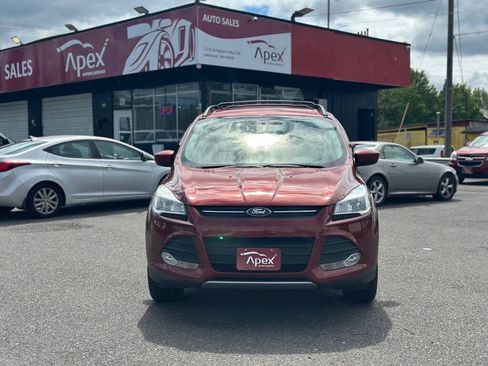 Used 2014 Ford Escape SE w/ Equipment Group 201A AWD/4WD image 3
