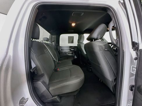 Used 2025 RAM 2500 Big Horn AWD/4WD image 29