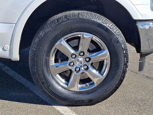 Used 2019 Ford F150 Lariat w/ Equipment Group 502A Luxury image 12