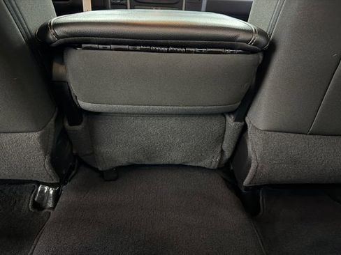 Used 2021 RAM 1500 Tradesman w/ Tradesman SXT Package RWD image 32