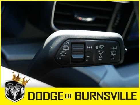 Used 2024 Ford Explorer XLT w/ Equipment Group 202A AWD/4WD image 29
