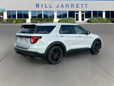 New 2027 Ford Explorer ST w/ Sun And Sound Package AWD/4WD image 4