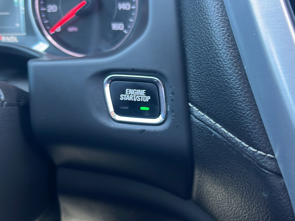 Used 2018 GMC Acadia SLT FWD image 26
