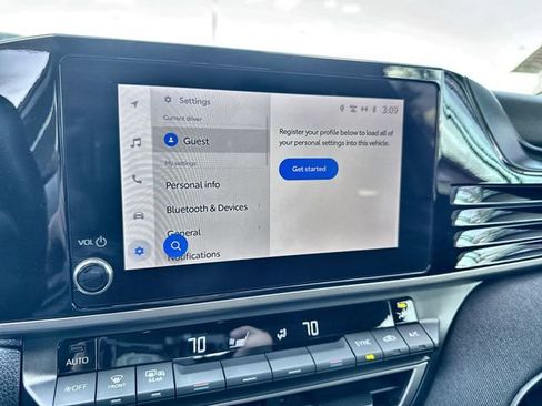 Used 2025 Toyota Camry LE image 25