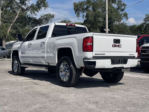 Used 2016 GMC Sierra 2500 Denali w/ Duramax Plus Package AWD/4WD image 13
