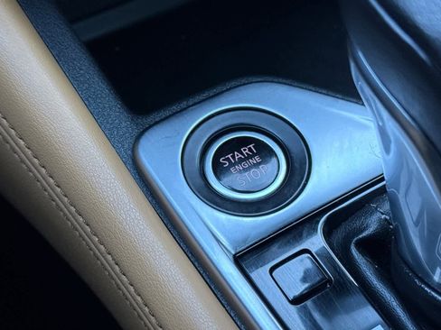 Used 2020 Nissan Sentra SV w/ SV Premium Package image 22