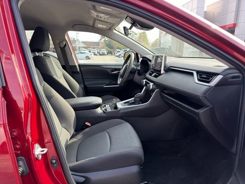 Used 2023 Toyota RAV4 XLE image 27