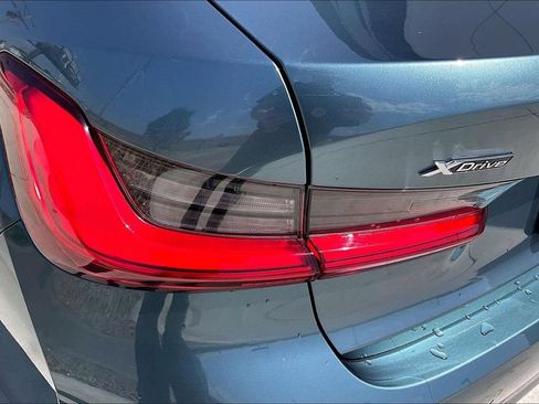 Used 2020 BMW 330i xDrive Sedan w/ Premium Package AWD/4WD image 29