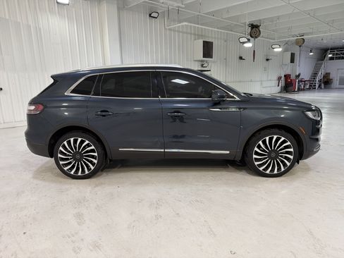 Used 2022 Lincoln Nautilus Black Label image 6