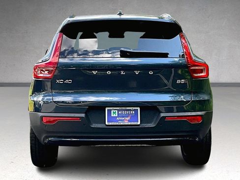 New 2026 Volvo XC40 B5 Core w/ Protection Package Premier AWD/4WD image 4