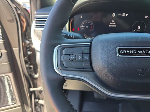 New 2026 Jeep Grand Wagoneer Limited AWD/4WD image 33