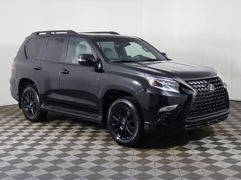 Used 2023 Lexus GX 460 w/ Black Line Special Edition AWD/4WD image 2