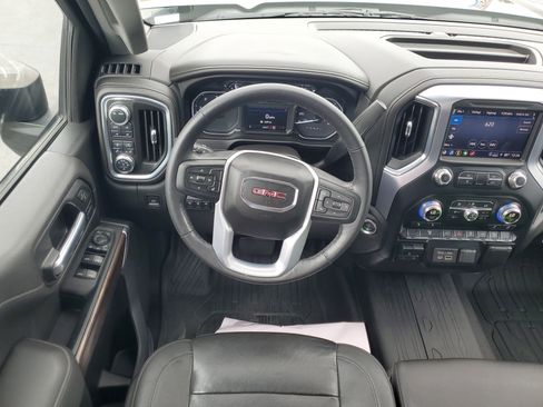 Used 2022 GMC Sierra 2500 SLT image 17