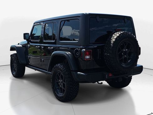 Used 2025 Jeep Wrangler Unlimited Sport AWD/4WD image 5