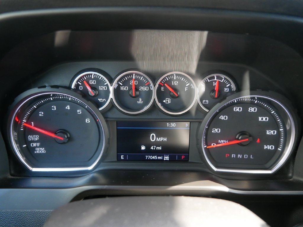 Used 2020 Chevrolet Silverado 1500 LT w/ Texas Edition AWD/4WD image 27
