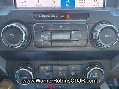 Used 2019 Ford F150 Lariat image 10