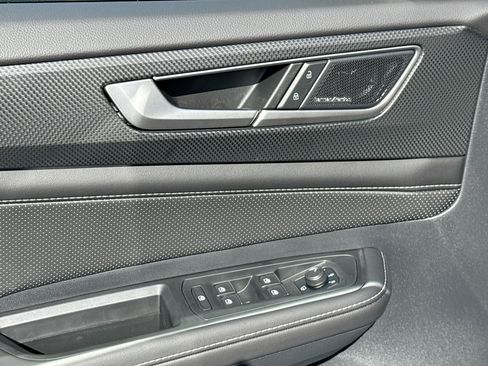 New 2025 Volkswagen Atlas Cross Sport SEL Premium R-Line image 13