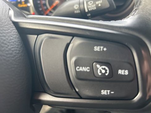 Used 2021 Jeep Wrangler Unlimited Sport AWD/4WD image 19