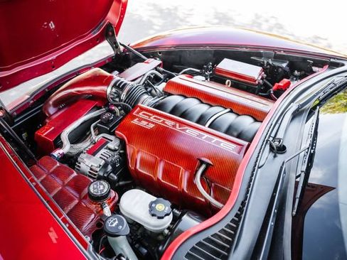 Used 2008 Chevrolet Corvette Coupe w/ Preferred Equipment Group RWD image 24