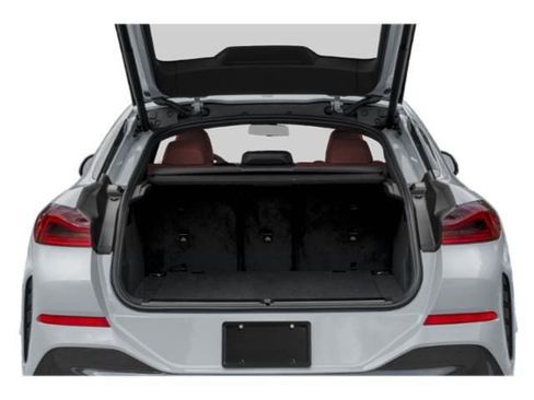 New 2027 BMW X6 xDrive40i w/ Executive Package AWD/4WD image 10