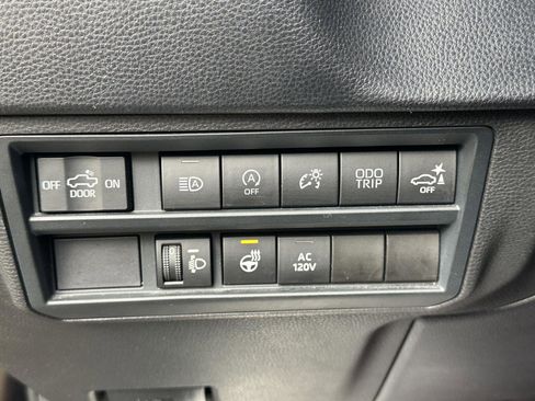 Used 2022 Toyota Tundra SR5 image 14