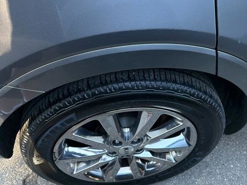 Used 2016 Kia Sorento SX image 15