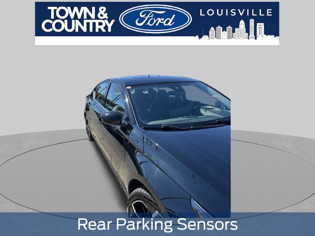 Used 2024 Nissan Altima 2.5 SR w/ SR Premium Package FWD image 11