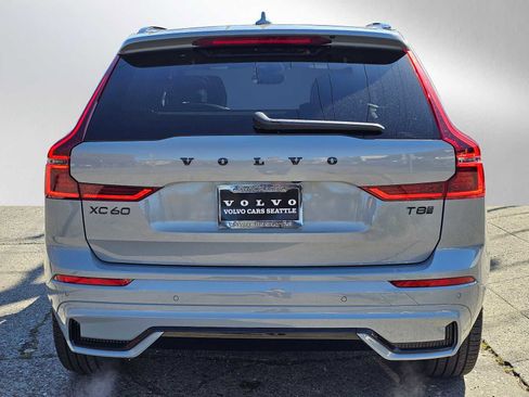New 2026 Volvo XC60 T8 Ultra w/ Climate Package AWD/4WD image 4