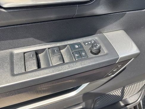 Used 2022 Toyota Tundra Platinum AWD/4WD image 14