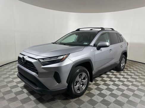Used 2024 Toyota RAV4 XLE w/ Convenience Package AWD/4WD image 3