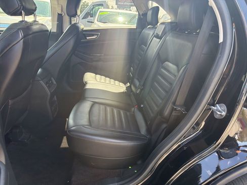 Used 2018 Ford Edge SEL w/ Equipment Group 201A image 9