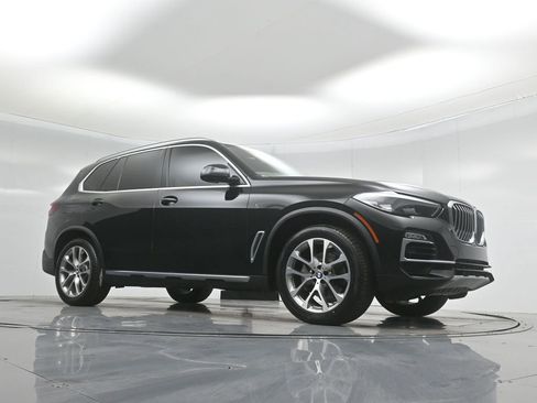 Used 2020 BMW X5 xDrive40i w/ Convenience Package image 4