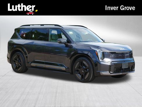 Certified 2024 Kia EV9 GT-Line AWD/4WD image 1