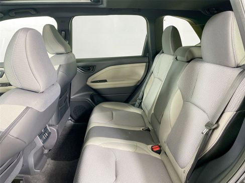 Used 2026 Subaru Forester Premium image 22