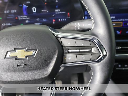 Used 2024 Chevrolet Equinox EV LT image 7