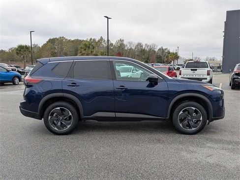 Certified 2024 Nissan Rogue SV image 2
