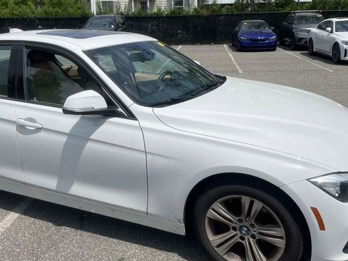 Used 2016 BMW 328i xDrive Sedan AWD/4WD image 11