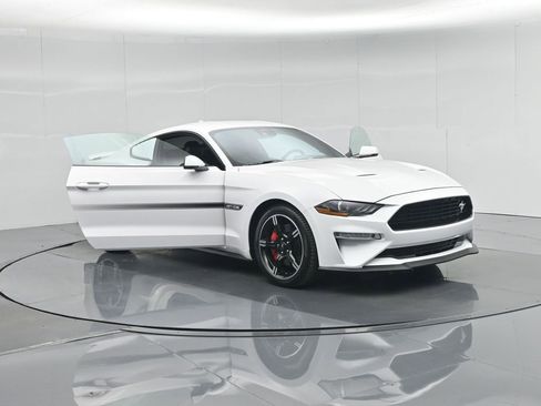 Used 2021 Ford Mustang GT Premium w/ Equipment Group 401A image 37