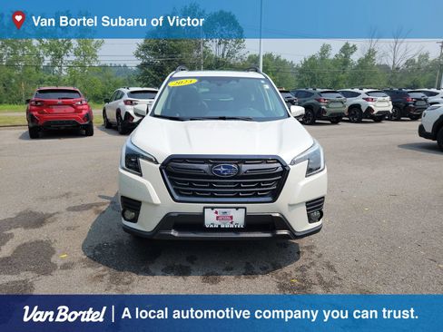 Certified 2023 Subaru Forester Limited AWD/4WD image 8