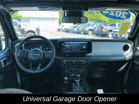 Used 2024 Jeep Wrangler Unlimited w/ Convenience Group AWD/4WD image 13