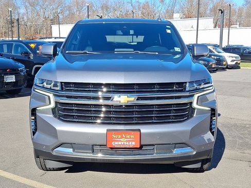 Used 2022 Chevrolet Tahoe LT w/ LT Signature Package image 2