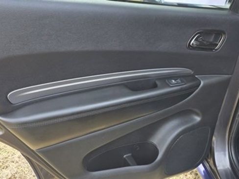 Used 2019 Dodge Durango GT image 28